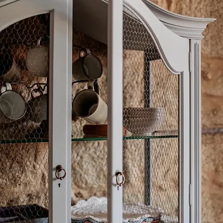 Ribeira Charming Porto